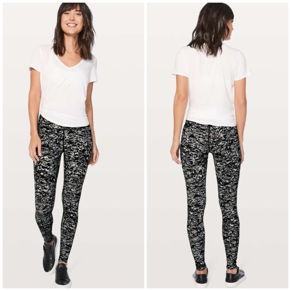 Lululemon Wunder Under Hi-Rise Tight 28" Size 6 - Picture 1 of 11